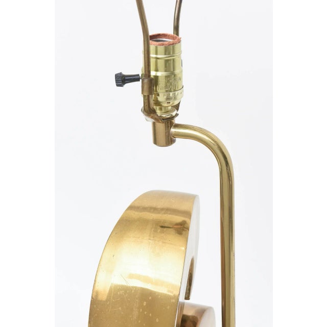 1970s Vintage Brass, Black & Clear Lucite Modigliani Style Table or Desk Lamp, 1970's For Sale - Image 5 of 11