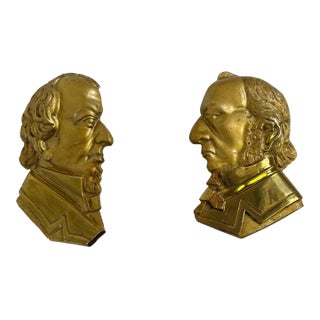 Pair of Early 20th Century Decorative Brass Presidential Medallions For Sale