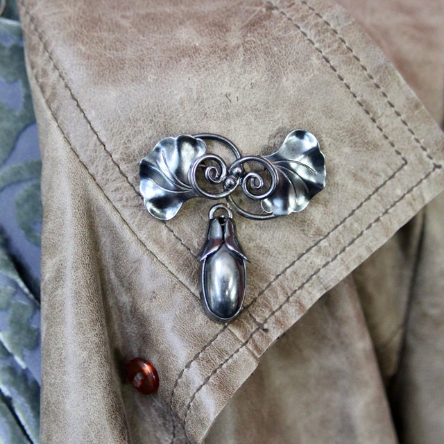 Metal 1940s Sterling Silver Georg Jenson Usa Gingko Leaf and Seedpod Brooch For Sale - Image 7 of 7