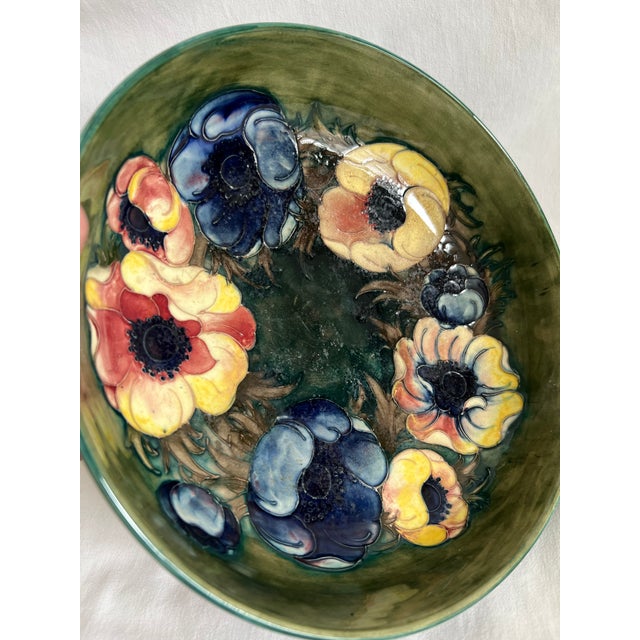 Mid 20th Century Moorcroft Bowl For Sale In Austin - Image 6 of 8