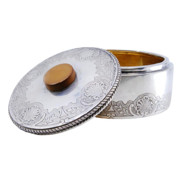 Silver Seashell Vanity Box with Lid Trim and Wooden Handle For Sale