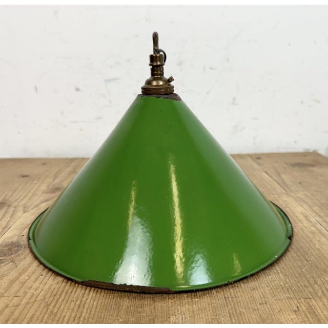 British Industrial Green Enamel Factory Pendant Lamp, 1950s For Sale - Image 10 of 17