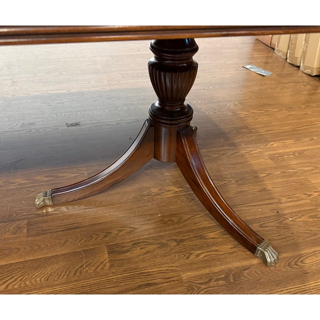 Traditional Multi-Banded Georgian Style Mahogany Dining Table by Leighton Hall - Showroom Sample For Sale - Image 14 of 16
