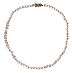 Pearl Necklace From Mikimoto Akoya Pearls and 18 Karat Gold