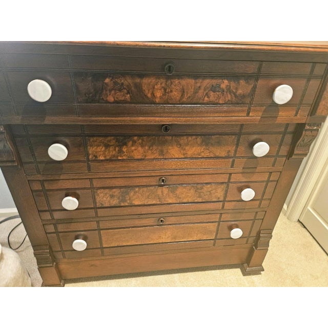 Late Victorian Eastlake Walnut Dresser/Chest of Drawers/Hutch (C1880–1890) For Sale - Image 14 of 16