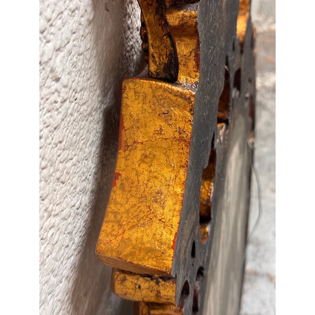 Late 20th Century Mexican Rococo Revival Oval Gold Finish Wall Mirror, Late 20th Century For Sale - Image 5 of 12