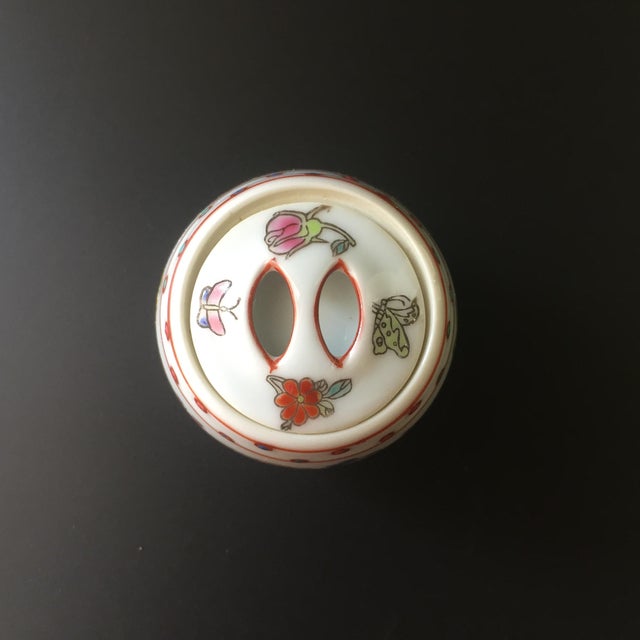 Late 20th Century Vintage Chinese Jingdezhen Porcelain Lidded Ginger Jar Miniature For Sale - Image 5 of 9