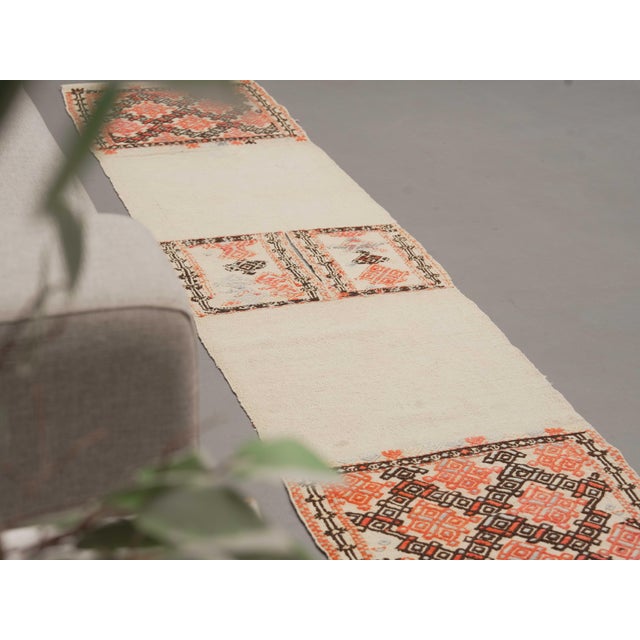 Textile 1970s Vintage Handmade Wool Cotton White Runner Rug For Sale - Image 7 of 11