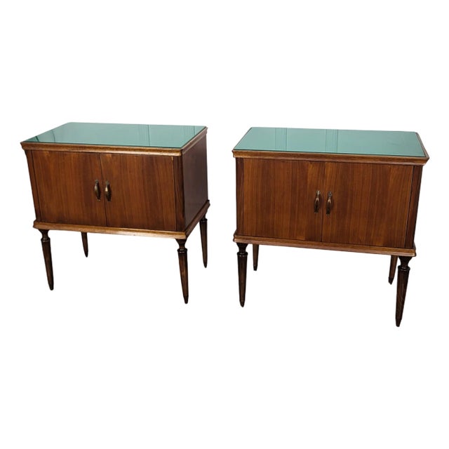 Mid-Century Italian Art Deco Nightstands in Walnut, 1950s, Set of 2 For Sale