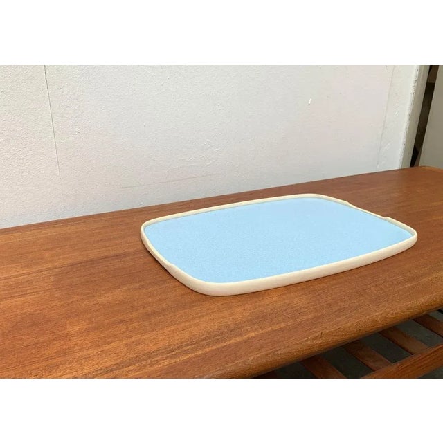 Mid-Century Plastic Blue & Pink Flip Tray, 1960s For Sale - Image 12 of 18
