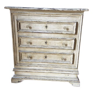 Mid 20th Century French Provincial or Louis XV Style Commode For Sale