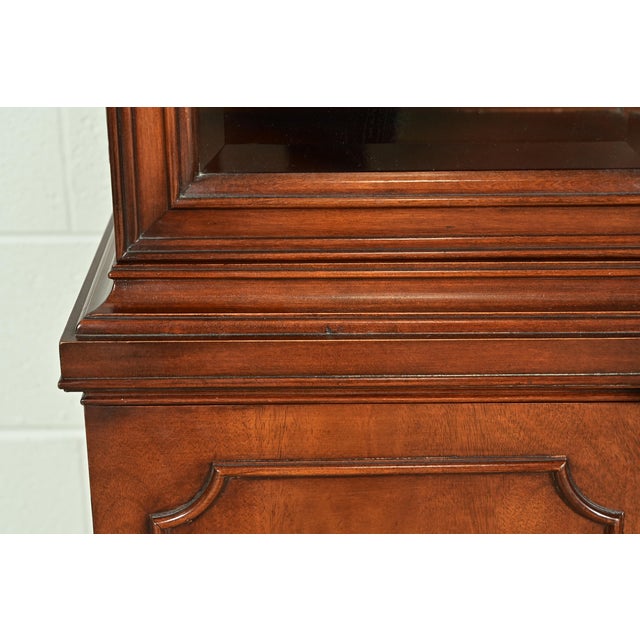 White Furniture Georgian Flame Mahogany Breakfront Bookcase Cabinet, Circa 1960s For Sale - Image 11 of 16