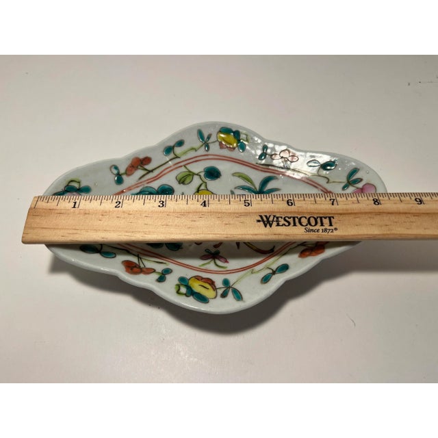 Ceramic Set of 4 1930s Chinese Republic Period Famille Rose Porcelain Raised Footed Altar Dishes For Sale - Image 7 of 8