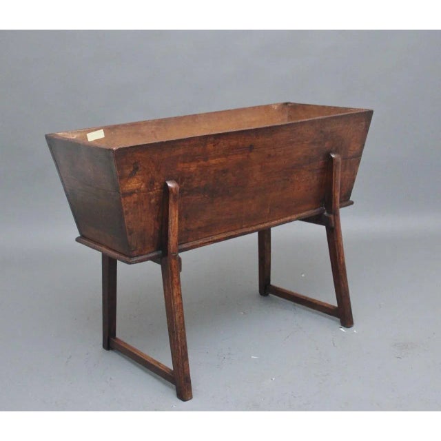 Brown 18th Century Elm Dough Bin, 1780s For Sale - Image 8 of 10