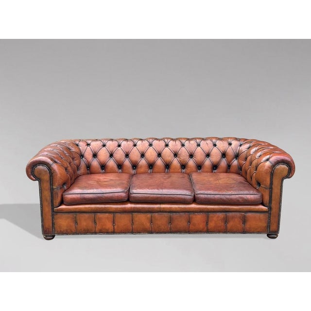 Superb Quality Early 20th-Century Brown Leather 3-Seater Chesterfield Sofa A stunning early 20th-century three-seater...