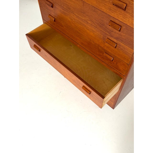 Model 135 Tallboy by Børge Mogensen for Søborg Møbelfabrik, 1950s For Sale - Image 10 of 12