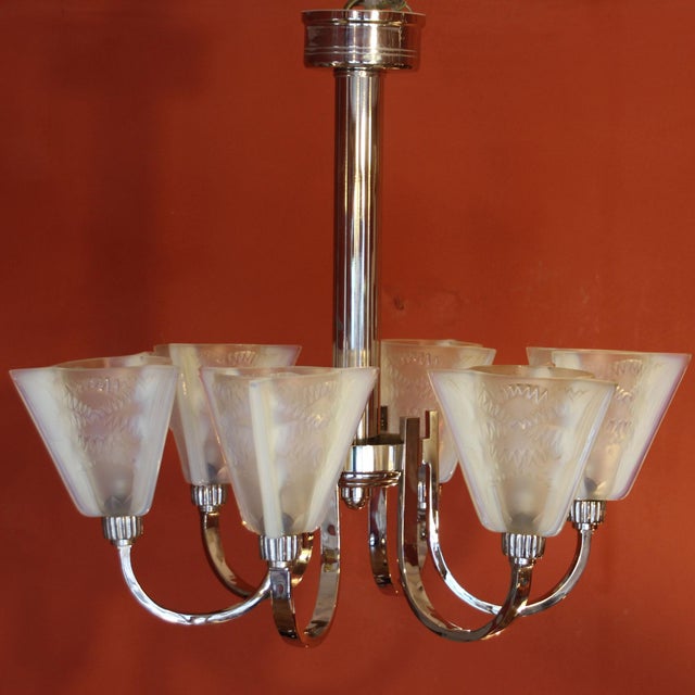 Art Deco Tulip Chandelier from Petitot, 1930s For Sale - Image 3 of 18