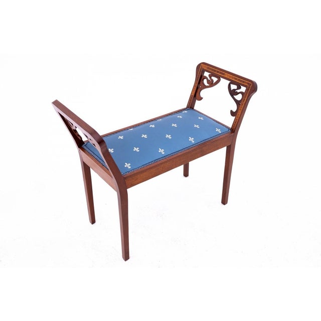 Antique Western European Seat, 1900 For Sale - Image 4 of 8