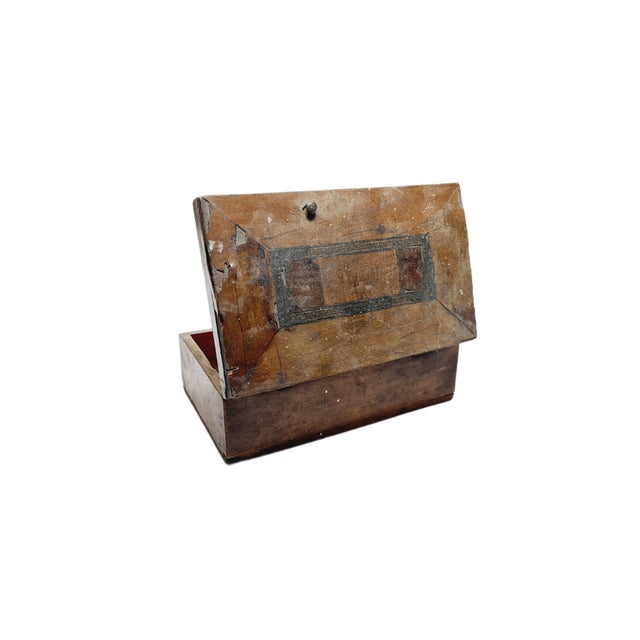 Box with Marquetry, 1900s For Sale - Image 4 of 15