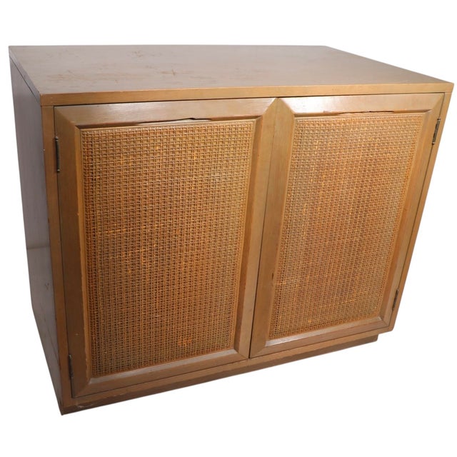 Wood Mid Century Two Door Storage Cabinet Cross Country Sligh Furniture by the Grand Rapids Chair Co. For Sale - Image 7 of 12