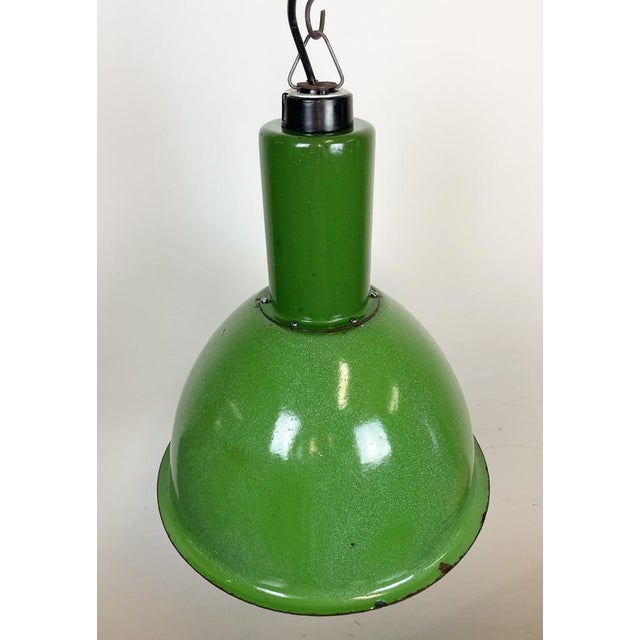 Industrial Soviet Green Enamel Pendant Lamp, 1960s For Sale - Image 6 of 14
