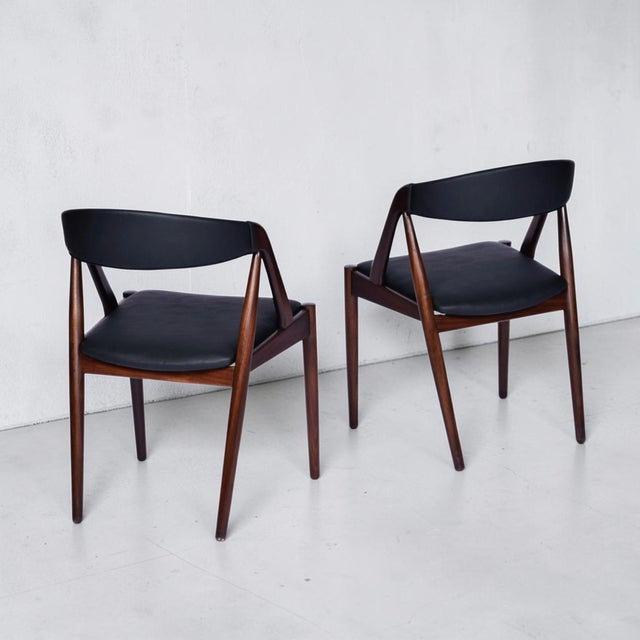Wood 8 Kai Kristiansen #31 Danish Rosewood Dining Chairs For Sale - Image 7 of 17