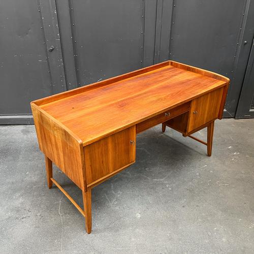 Mid-Century Walnut Veneer Desk For Sale - Image 12 of 18