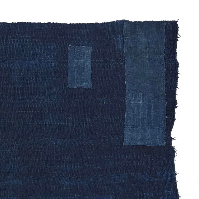 American Distressed Cotton Fort Moultrie Liberty Flag Made From Vintage Indigo For Sale - Image 3 of 4