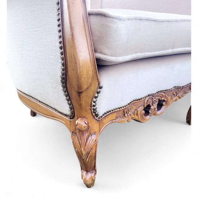 Louis XVI French Château Living Room Set in Upholstered Hand-Carved Walnut, Mid-19th Century, Set of 3 For Sale - Image 15 of 18