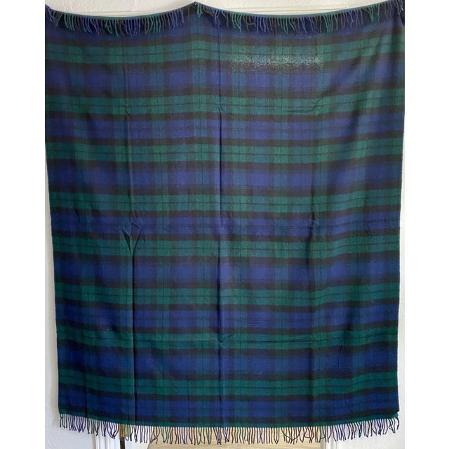 2020s Merino Lambswool Throw in a Traditional Black Watch Tartan Plaid Pattern- Made in England For Sale - Image 5 of 11