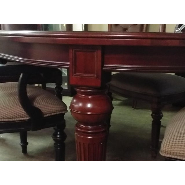 Thomasville Furniture Fredericksburg Whiskey Mahogany Oval Leg Dining Table Chairish