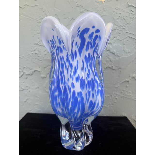 1990s Royal Gallery Blue & White Handblown Art Glass Vase, Poland, 1999 For Sale - Image 5 of 9