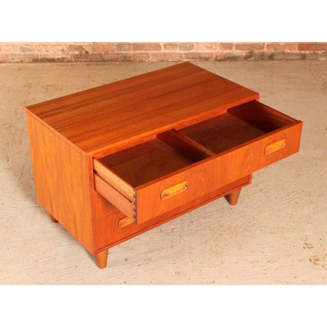 Wood Mid-Century Modern Fresco Chest of Three Drawers from G-Plan, 1960s For Sale - Image 7 of 10