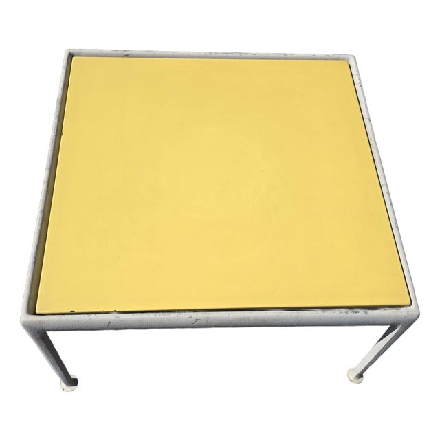 1970s Attributed to Richard Schultz Style Knoll Aluminum and Yellow Enamel Side-Coffee Table For Sale