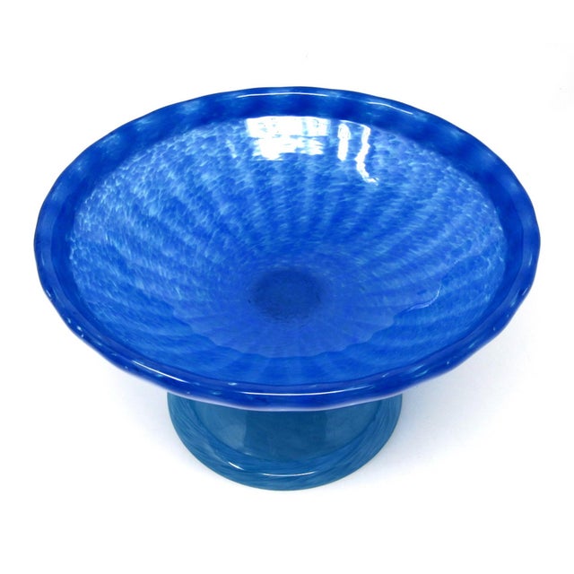 Mid-Century Modern Elegant Glass Fruit Bowl For Sale - Image 3 of 10