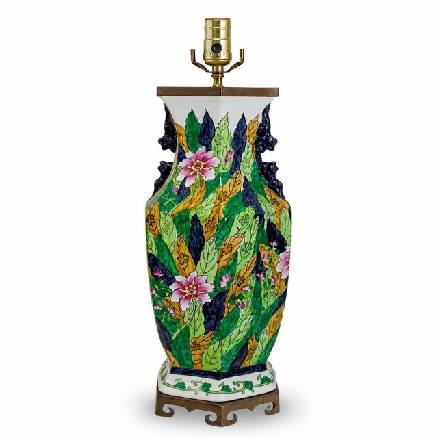 Mid-Century Chinese Export Style Porcelain Table Lamp in the Tobacco Leaf Pattern For Sale - Image 9 of 10