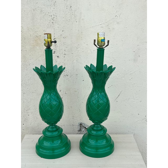 Vintage Metal Pineapple Green Lacquered Table Lamp - Pair For Sale - Image 4 of 7