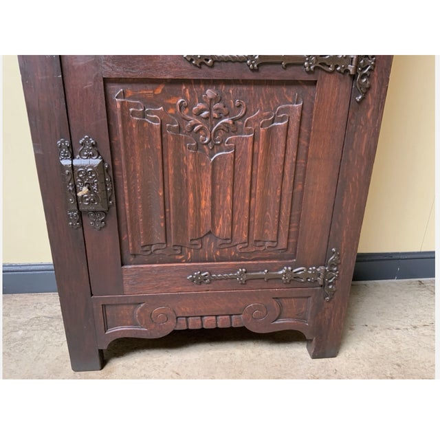 Antique Chinese Cabinet in Oak, 1880 For Sale - Image 9 of 10