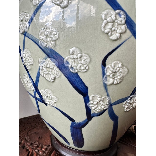 1970s Vintage 23" Celadon Green Ceramic Floral Ginger Jar Table Lamp Chinoiserie For Sale - Image 5 of 12