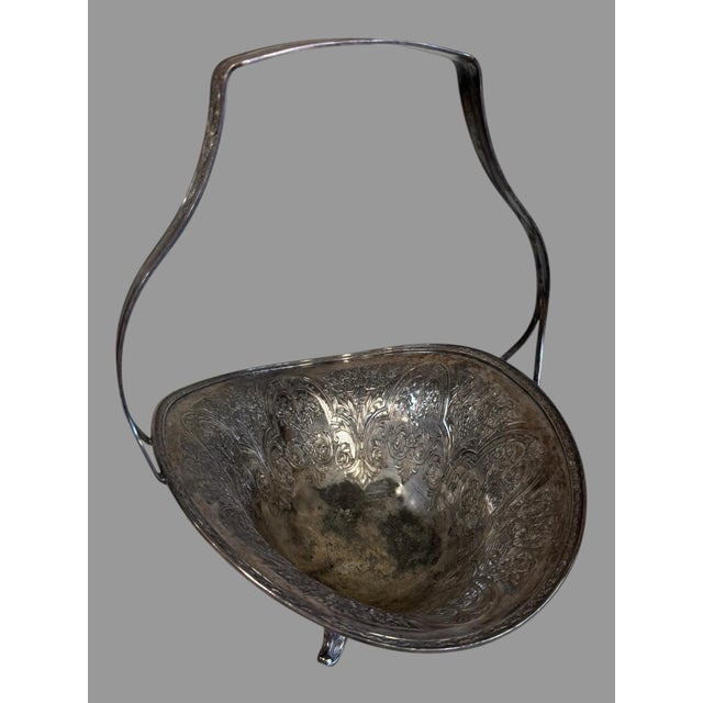 Antique Victorian Paisley International 12" Silver Plate Handle Basket In estate fresh uncleaned original condition...