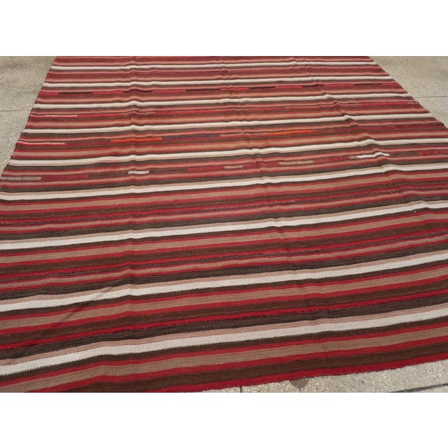 Galerie Shabab Collection Mid-20th Century Handmade Turkish Flatweave Kilim Square Area Rug For Sale In New York - Image 6 of 8