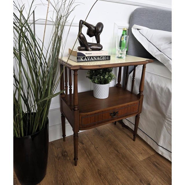 Very elegant and refined Italian 1950s Mid-Century Modern pair of night stands bed side tables in beautiful wooden...