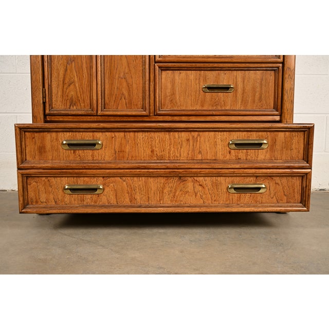 Thomasville Mid-Century Modern Campaign Walnut Gentleman's Chest, Circa 1970s For Sale - Image 9 of 15