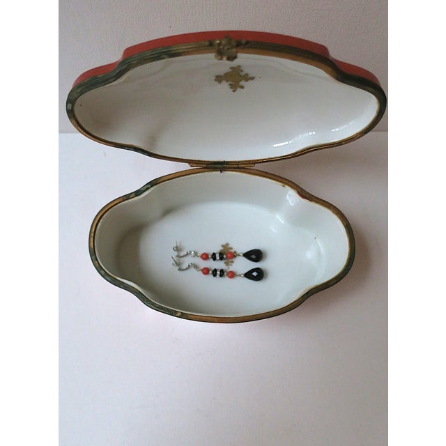 French Porcelain Jewelry Box For Sale - Image 9 of 12