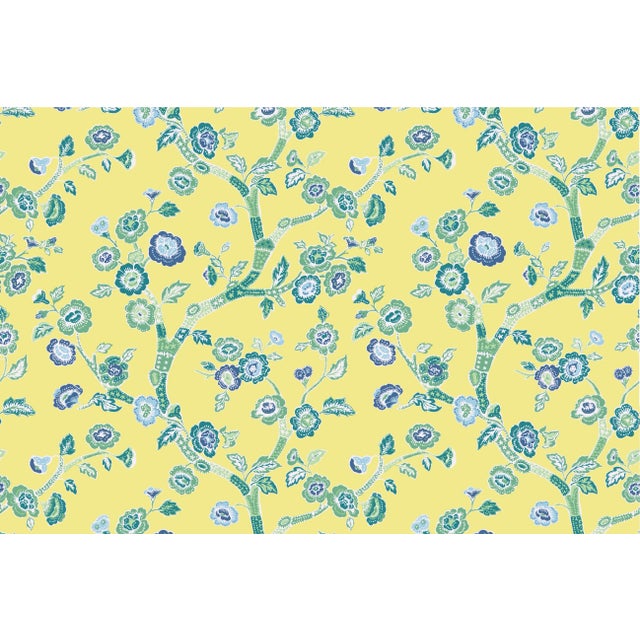 A 9.5" x 9.5" sample of Temple Garden Lemon Grove Yellow Care Instructions: Pure Solvants Dry Cleaning