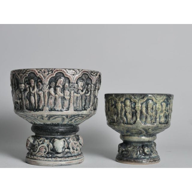 1960s Mid-Century Relief Ceramic Bowls from Michael Andersen & Son, 1960s, Set of 2 For Sale - Image 5 of 15