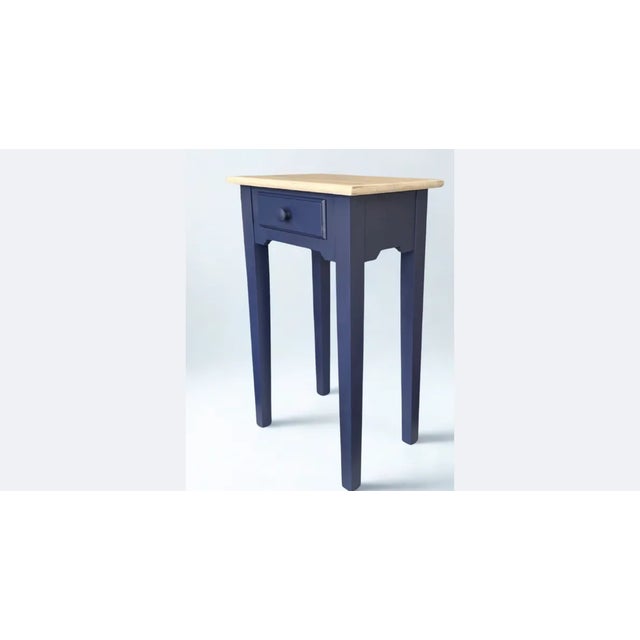 We found this diminutive side table in near perfect condition: well-crafted, sound, and sturdy, as solid oak furniture...
