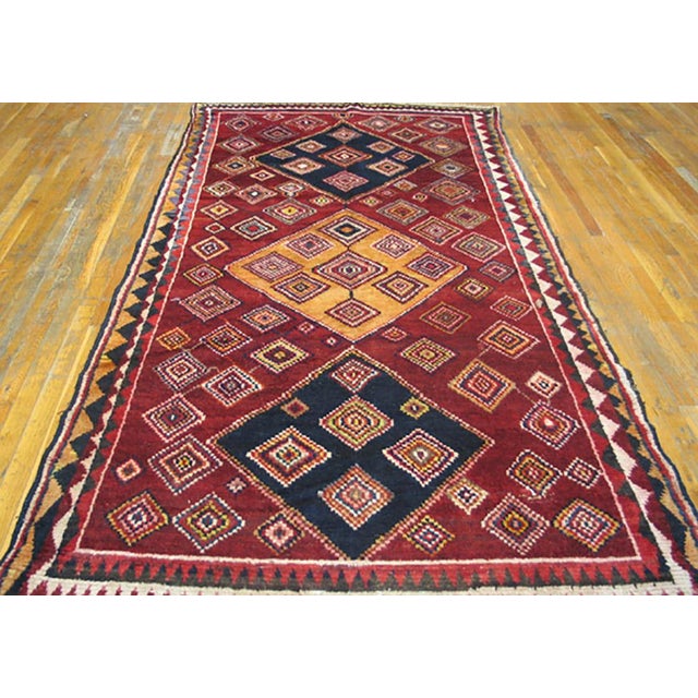 1930s Red Diamond Rustic Antique Persian Gabbeh Rug 4'10" X 9'6" Handknotted Wool Carpet For Sale - Image 4 of 5