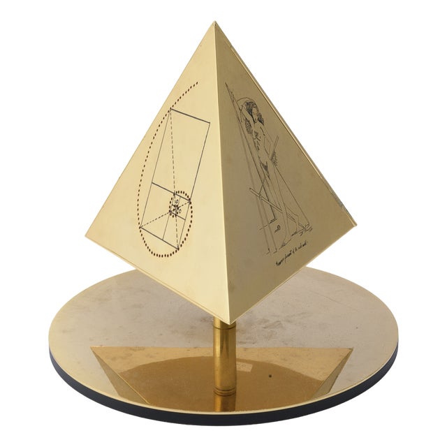 Tetrahedron Fire Designer Sculpture Lamp in Gold-Plated Metal by Salvador Dalí, 1980s For Sale