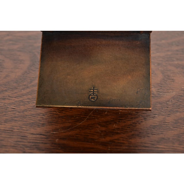 Roycroft Arts & Crafts Hammered Copper Bookends, Circa 1920s For Sale - Image 11 of 13
